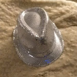 Silver sequined hat *NEW*
